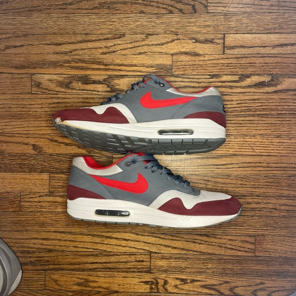 Air Max 90 University Red - Picture 3 of 7